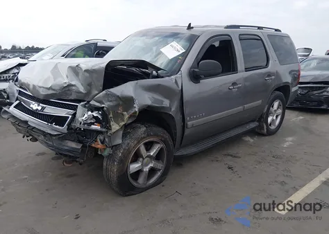 2008 Chevrolet Tahoe Lt z USA, uszkodzony, nr VIN 1GNFC13088R165313